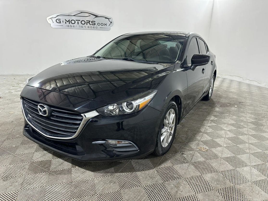 2017 MAZDA Mazda3