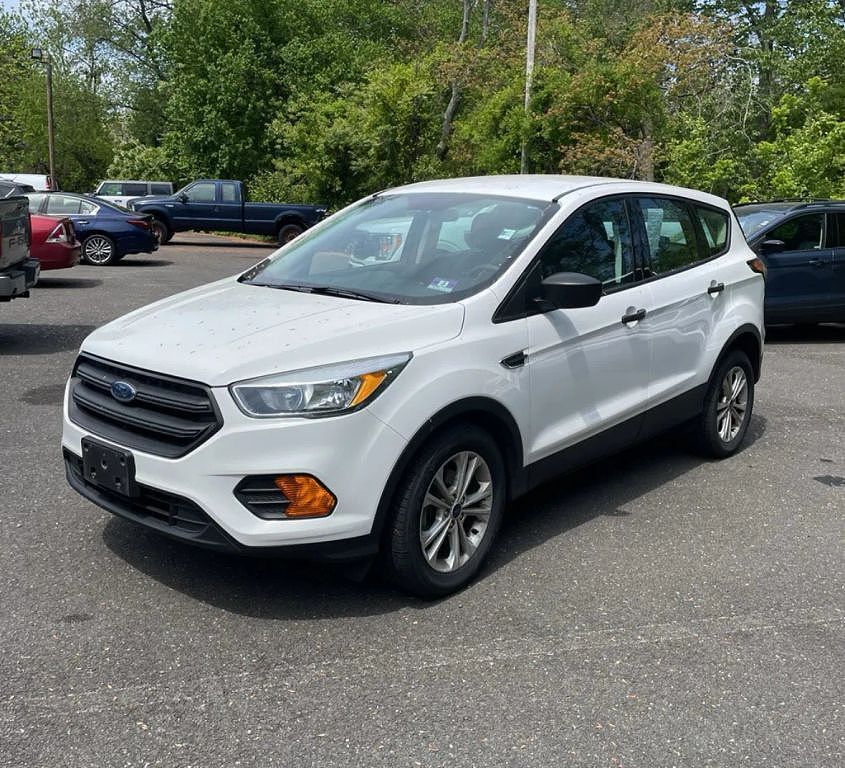 2017 FORD Escape