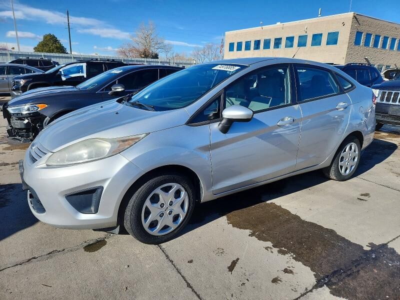 2012 FORD Fiesta