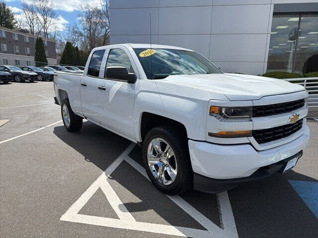 2019 CHEVROLET Silverado LD