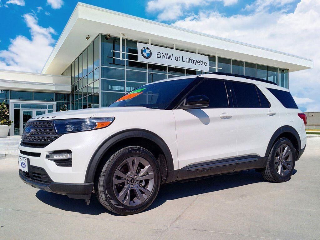 2022 FORD Explorer
