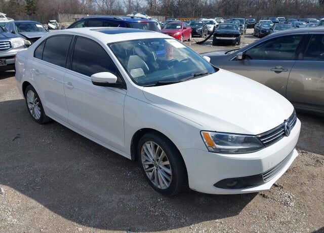 2013 VOLKSWAGEN Jetta