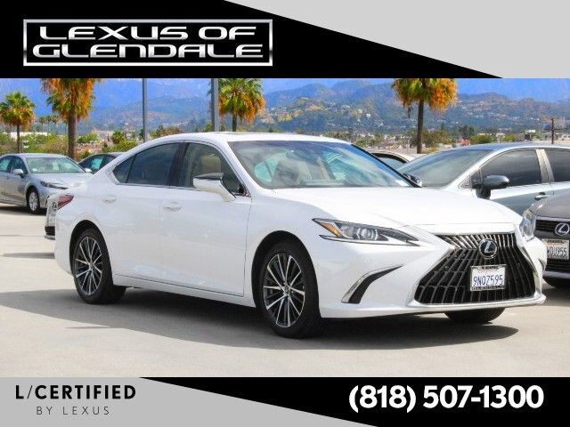 2024 LEXUS ES