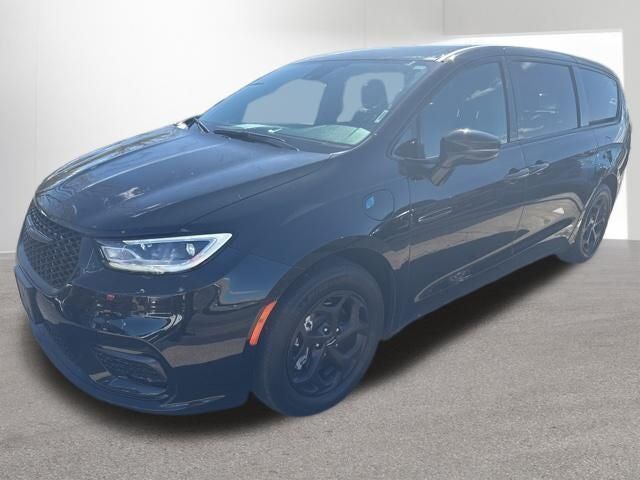 2022 CHRYSLER Pacifica