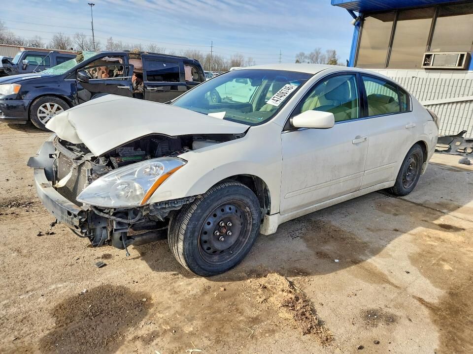 2010 NISSAN Altima
