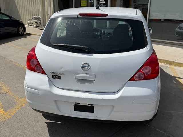 2012 NISSAN Versa