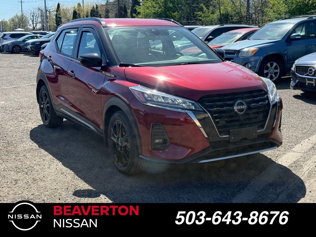 2024 NISSAN Kicks