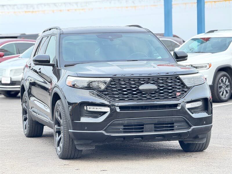 2020 FORD Explorer