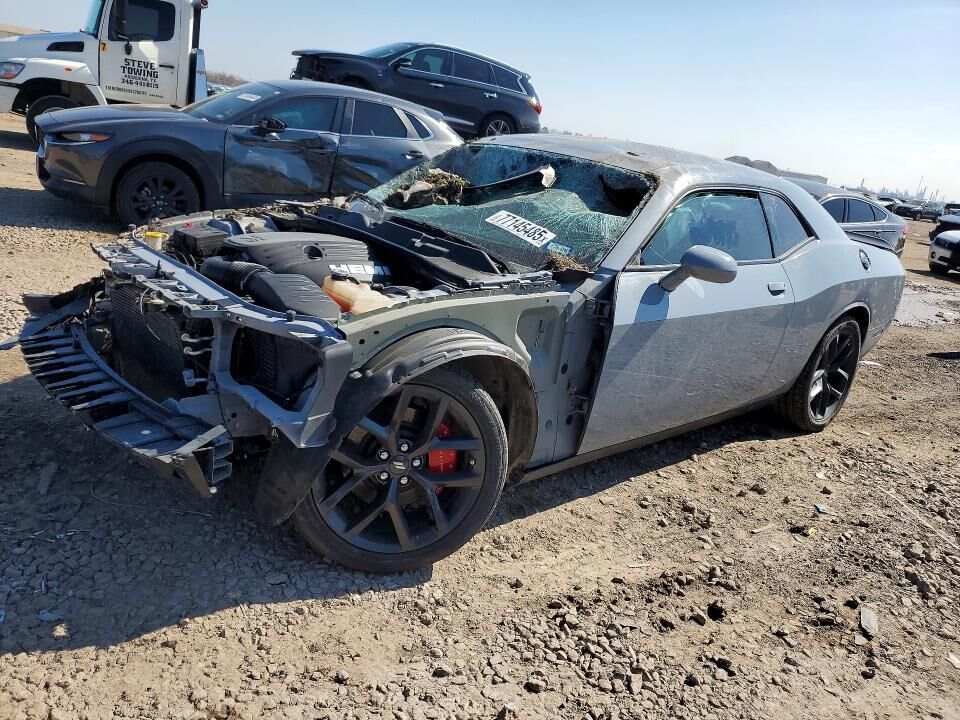 2022 DODGE Challenger