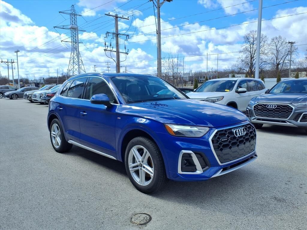 2025 AUDI Q5 e