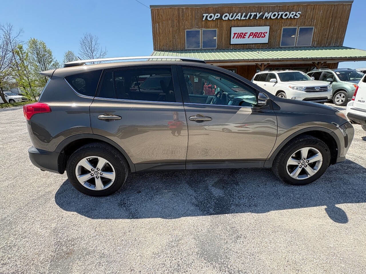 2015 TOYOTA RAV4