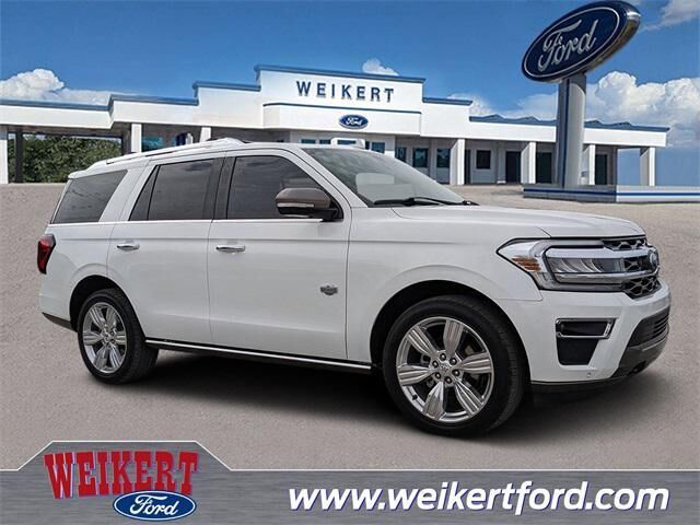 2022 FORD Expedition