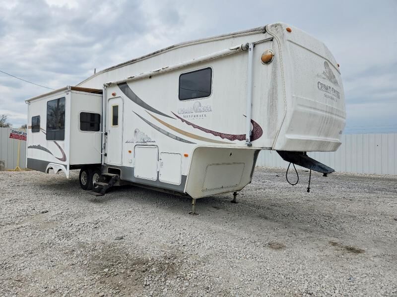 2005 FOREST RIVER Cedar Creek