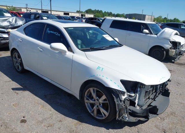 2009 LEXUS IS