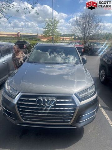2017 AUDI Q7