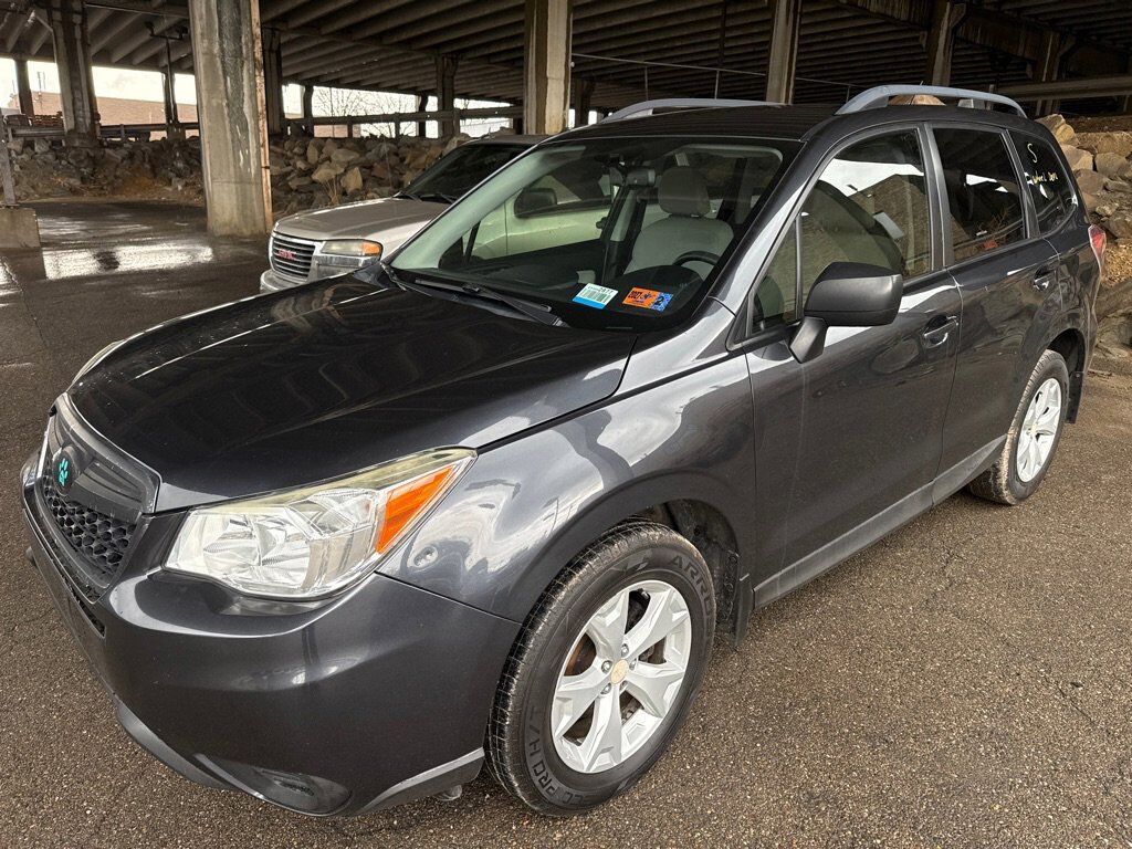 2015 SUBARU Forester