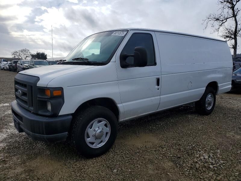 2011 FORD E-250