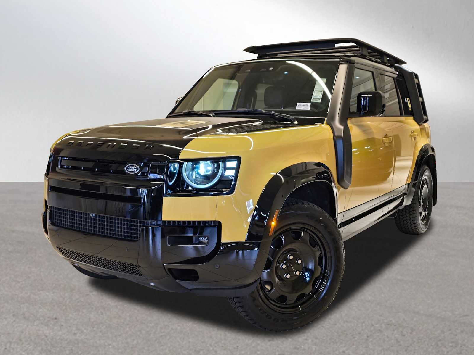 2026 LAND ROVER Defender