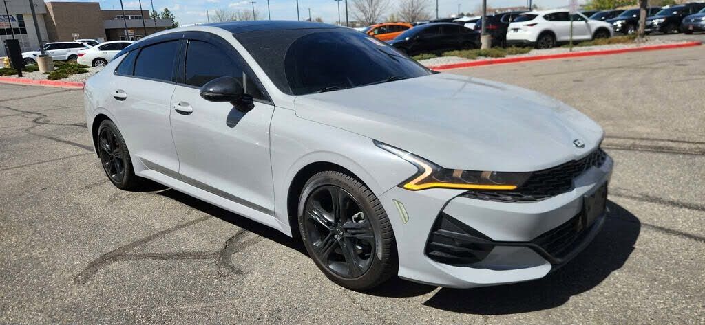 2021 KIA K5
