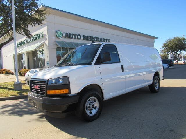 2023 GMC Savana
