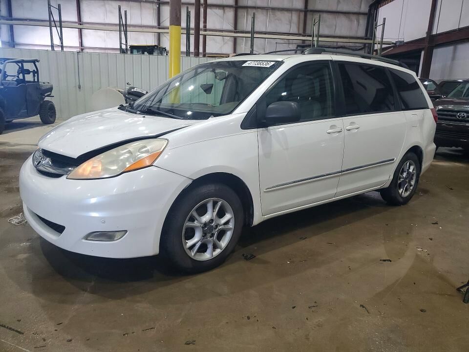 2006 TOYOTA Sienna