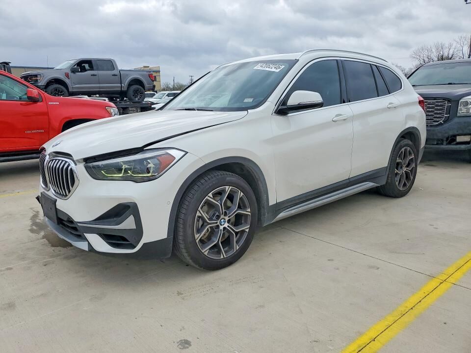 2022 BMW X1