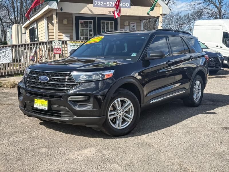2022 FORD Explorer