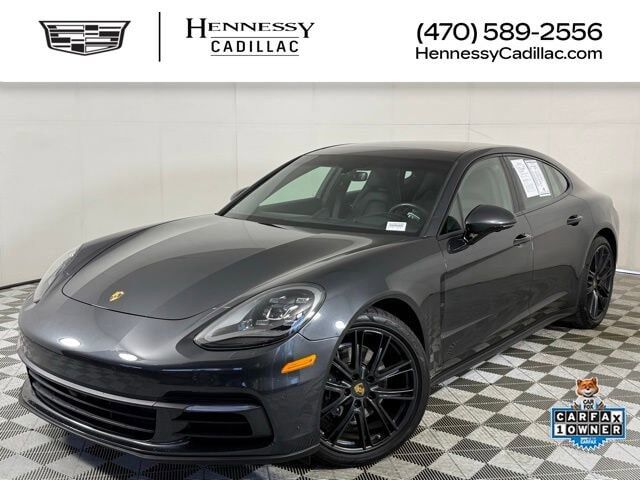 2019 PORSCHE Panamera
