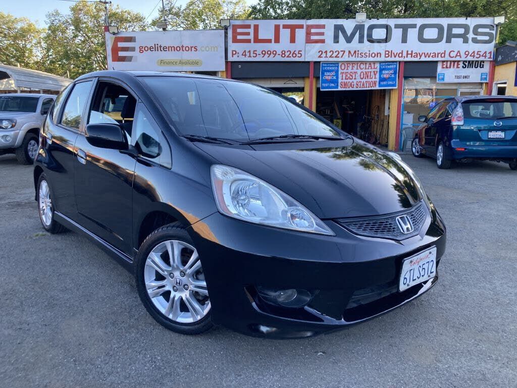 2011 HONDA Fit