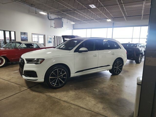 2023 AUDI Q7