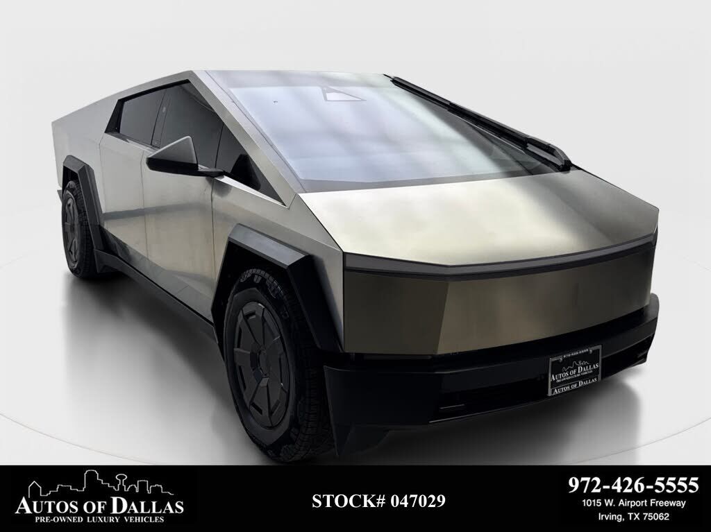 2024 TESLA Cybertruck