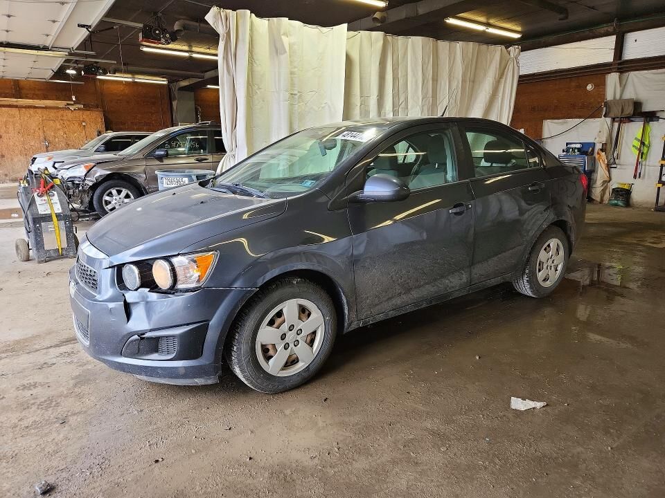 2013 CHEVROLET Sonic