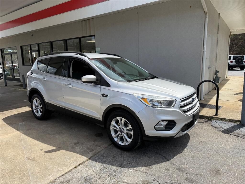 2018 FORD Escape