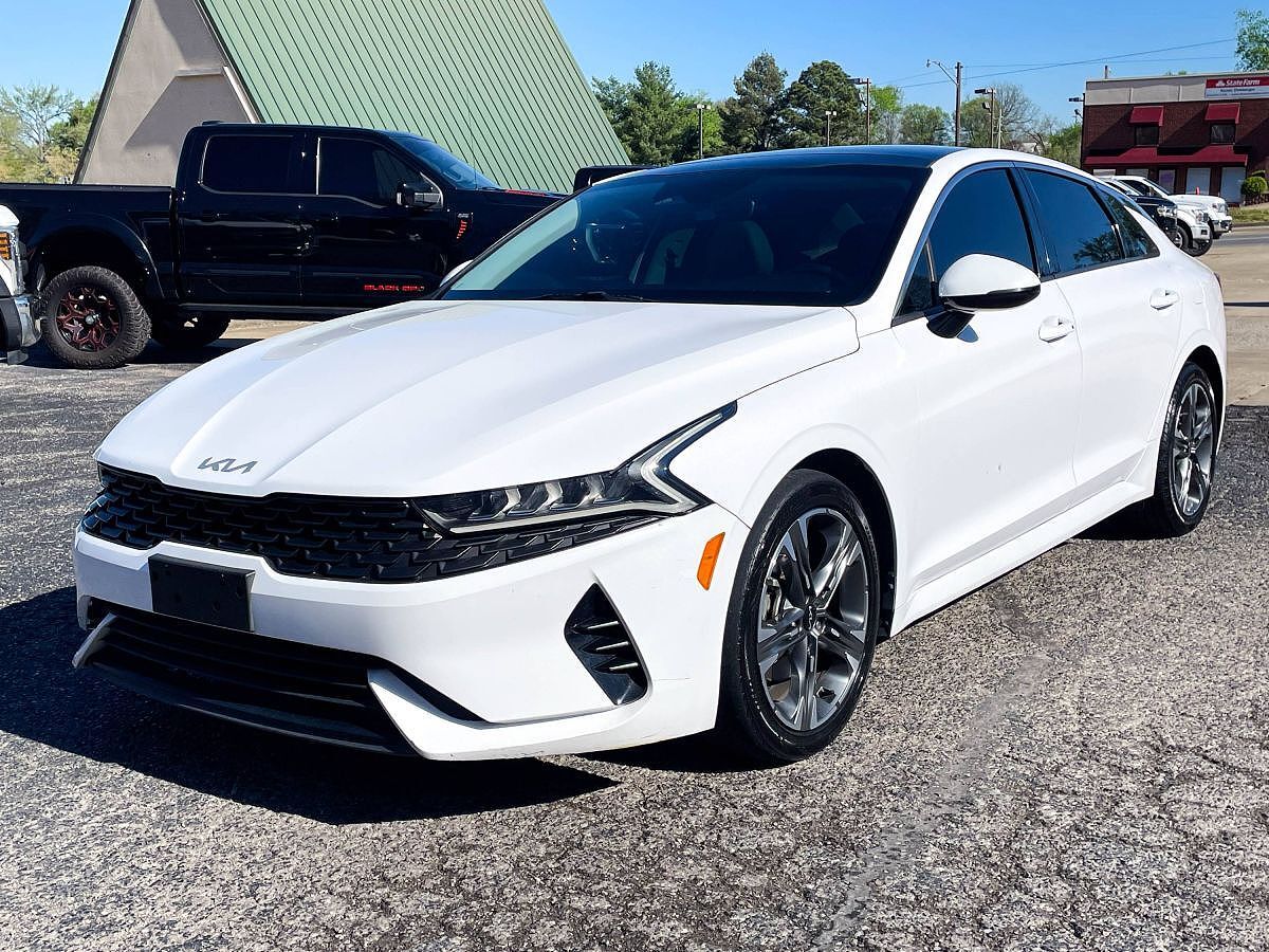 2022 KIA K5