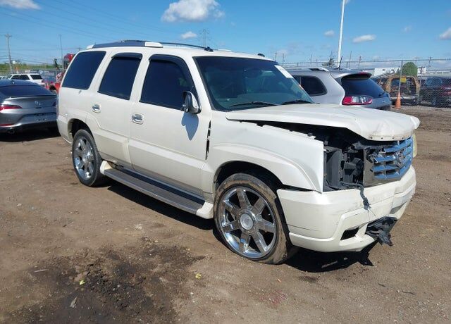2003 CADILLAC Escalade