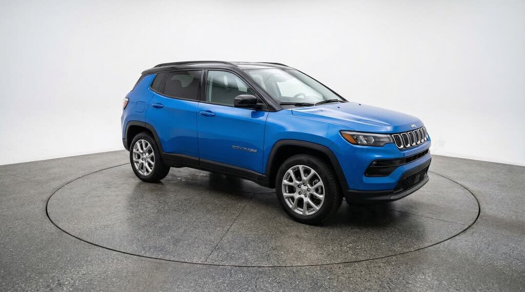 2025 JEEP Compass