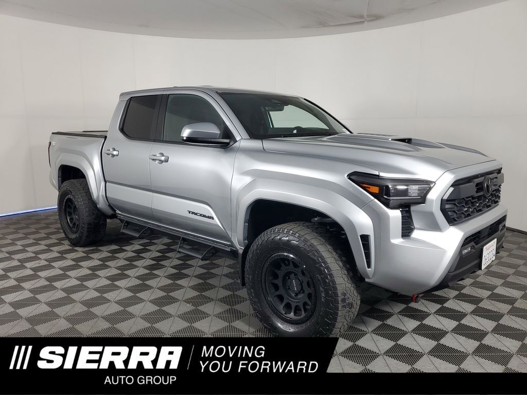 2025 TOYOTA Tacoma