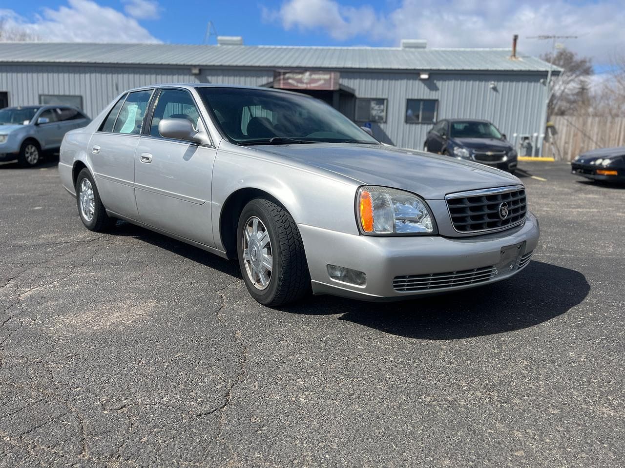 2004 CADILLAC Deville