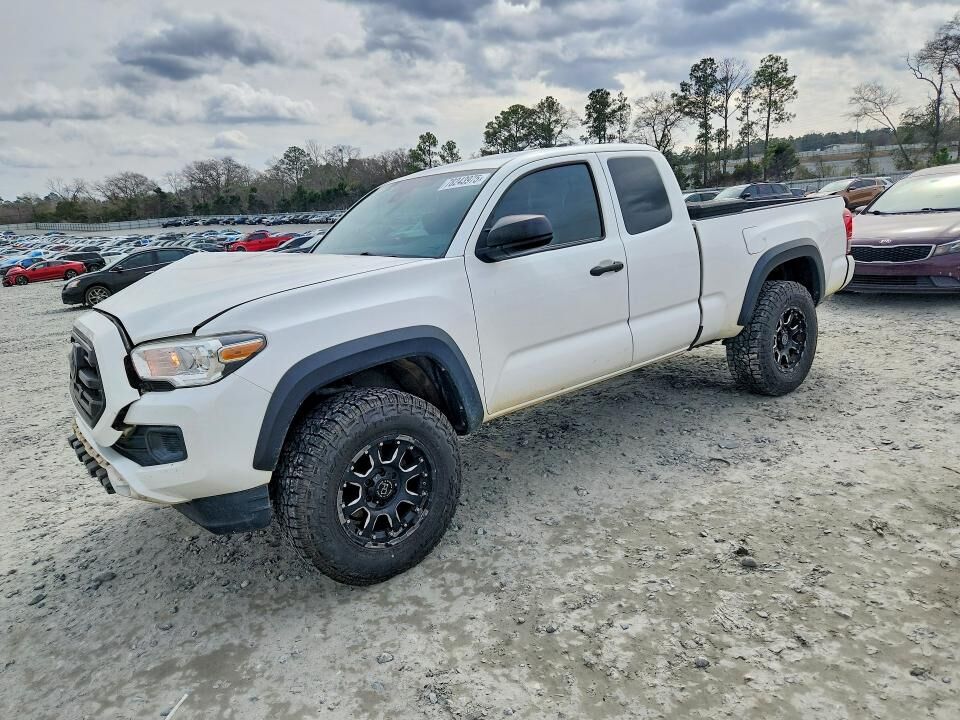 2019 TOYOTA Tacoma