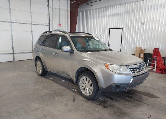 2011 SUBARU Forester