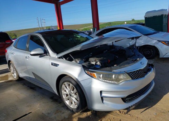 2016 KIA Optima