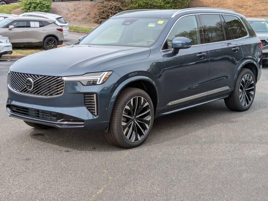 2026 VOLVO XC90