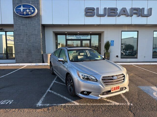 2017 SUBARU Legacy