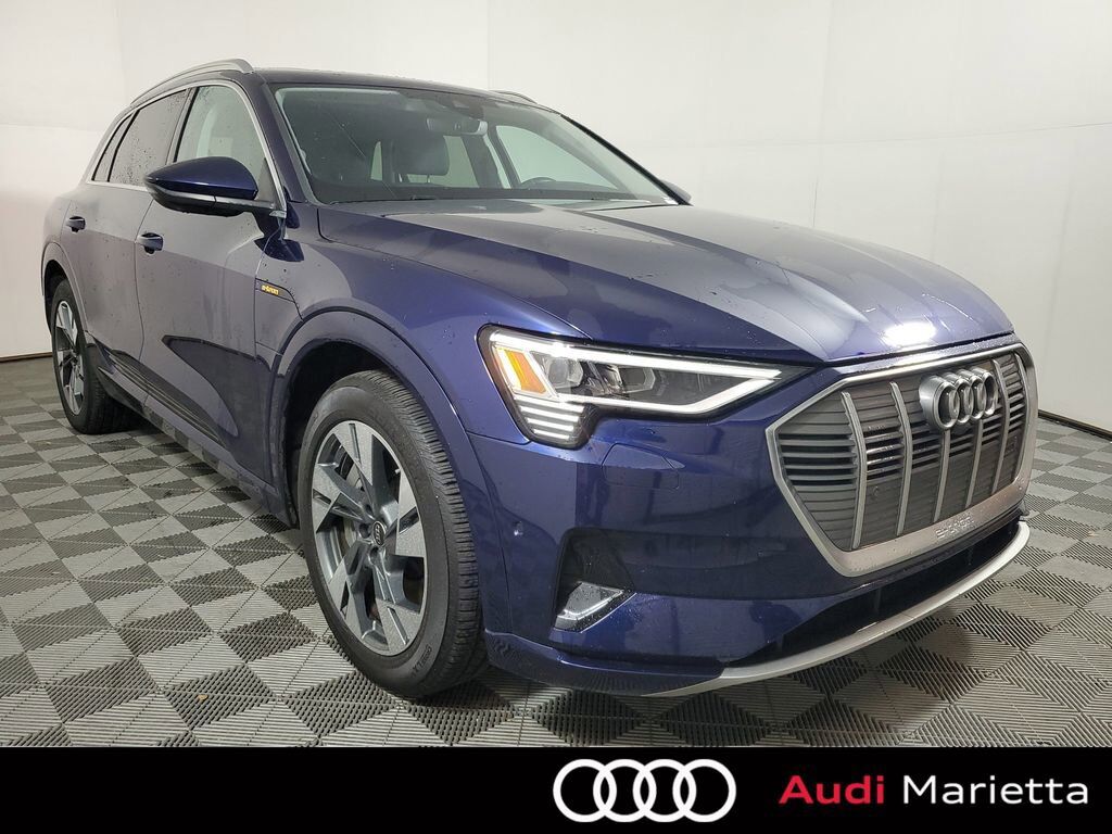 2023 AUDI e-tron