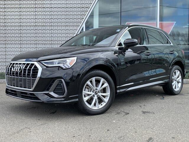 2025 AUDI Q3