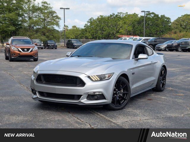 2017 FORD Mustang