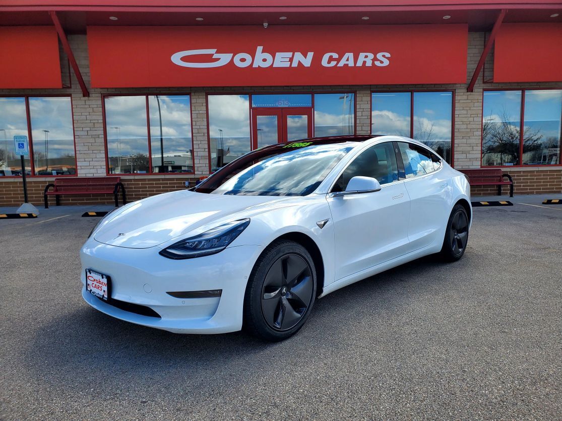2018 TESLA Model 3