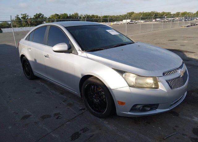 2012 CHEVROLET Cruze
