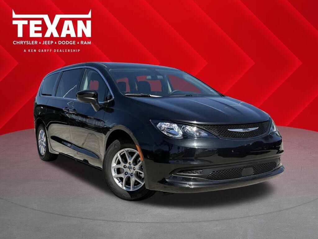 2022 CHRYSLER Pacifica