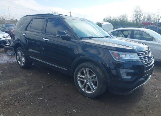2017 FORD Explorer